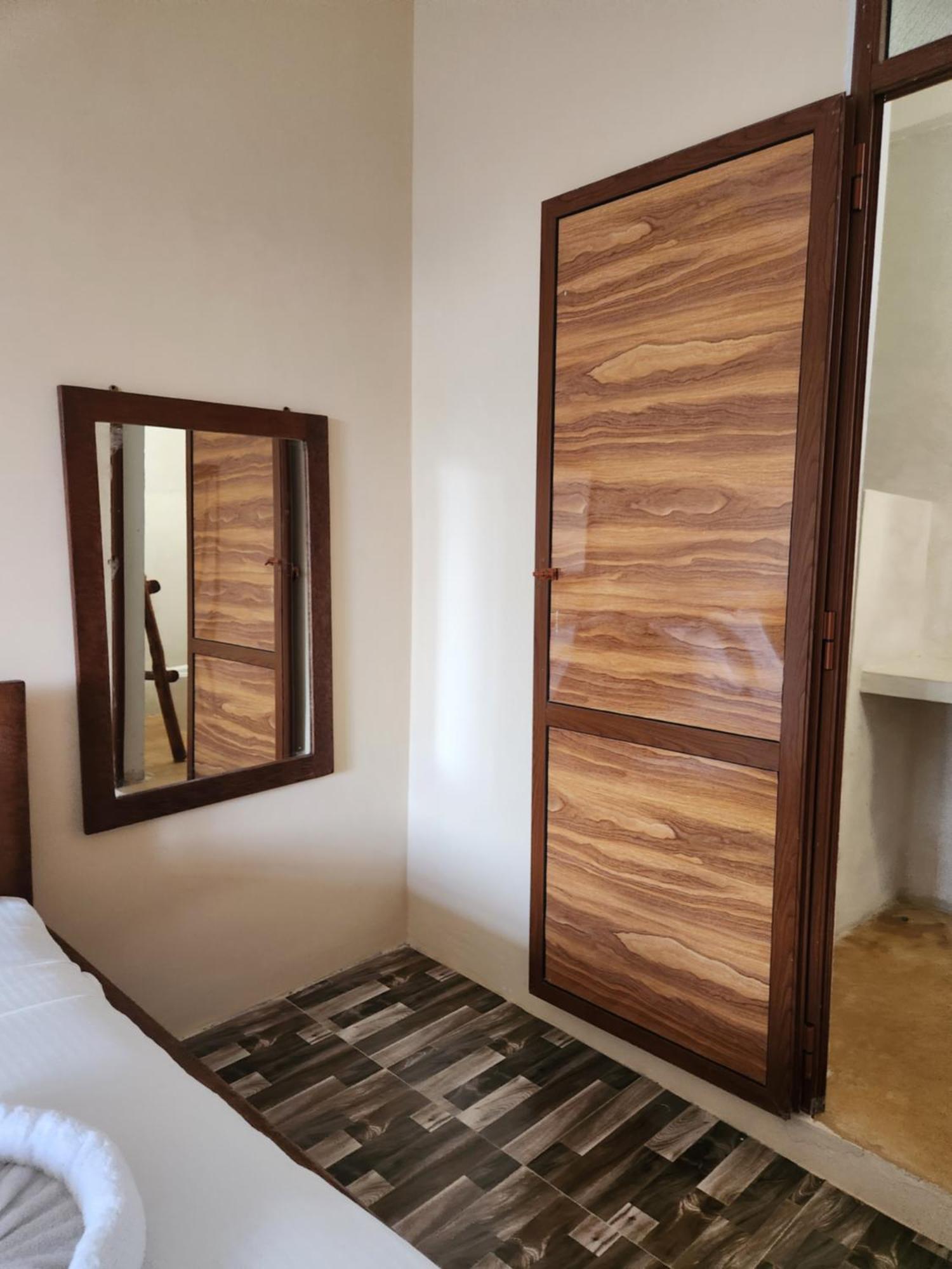 Hotel Two Palms à Jambiani  Extérieur photo